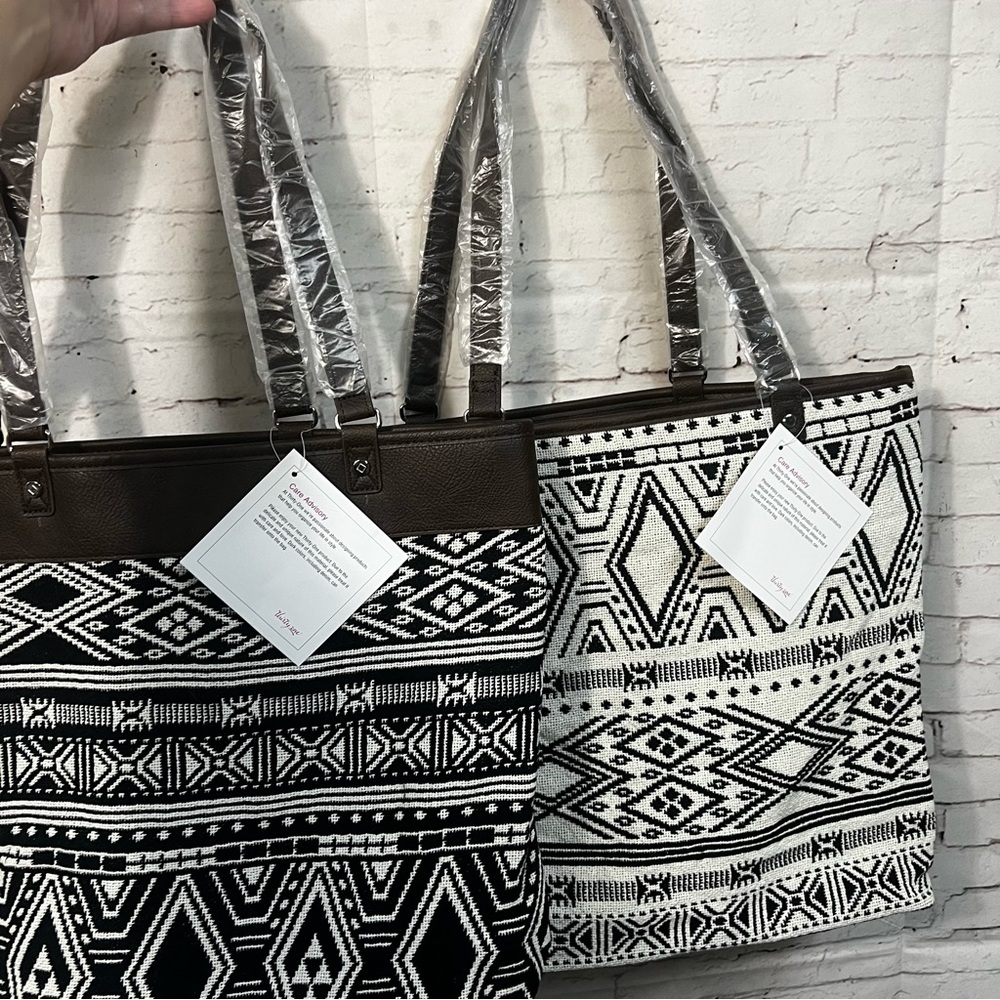 New Thirty One Gifts Reversible Tote - Rio Weave Black Brown White NWT Bag
